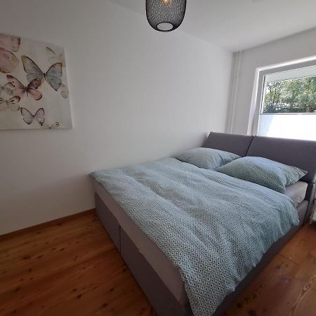 Wohnung Fleethoern - Zentral, Ruhig, Mit Parkplatz Und Balkon Kiel Buitenkant foto